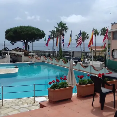 Hotel Ariston Montecarlo