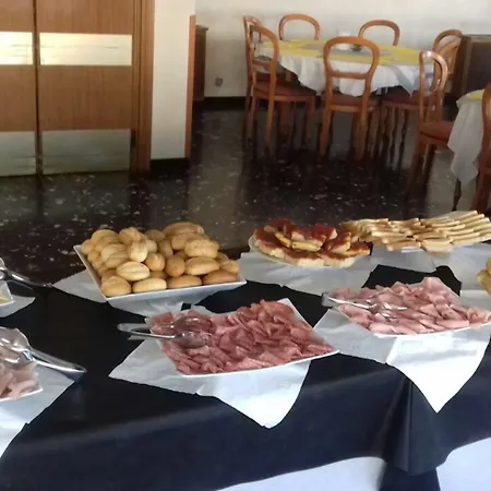 Ariston Montecarlo 3*