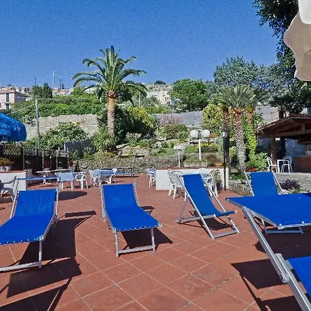 Hotel Ariston Montecarlo 3*