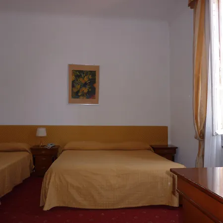 Hotel Ariston Montecarlo
