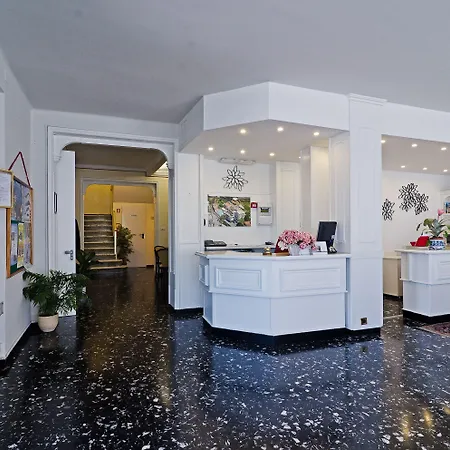 Ξενοδοχείο Ariston Montecarlo 3*