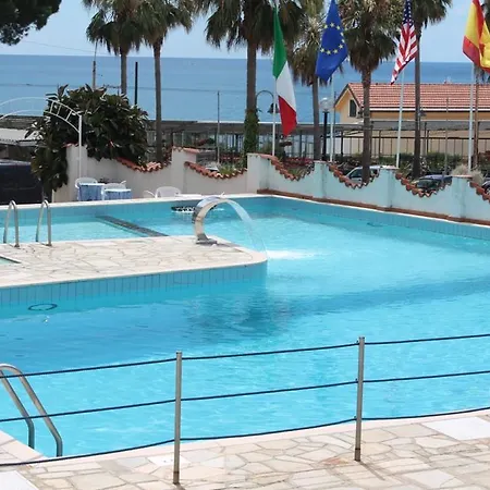 Ariston Montecarlo Hotel