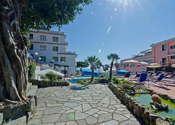 Ariston Montecarlo Hotel