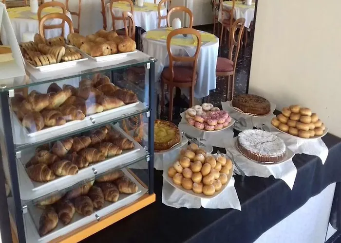 Ariston Montecarlo 3*